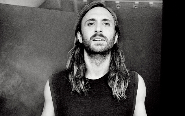  David Guetta: “Listen”