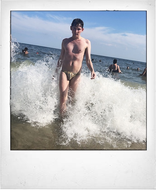 Twinks on the Beach: Embrace the Vibe and Adventure