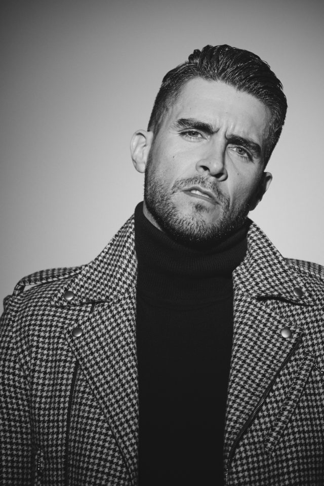 Next photo of Josh Segarra